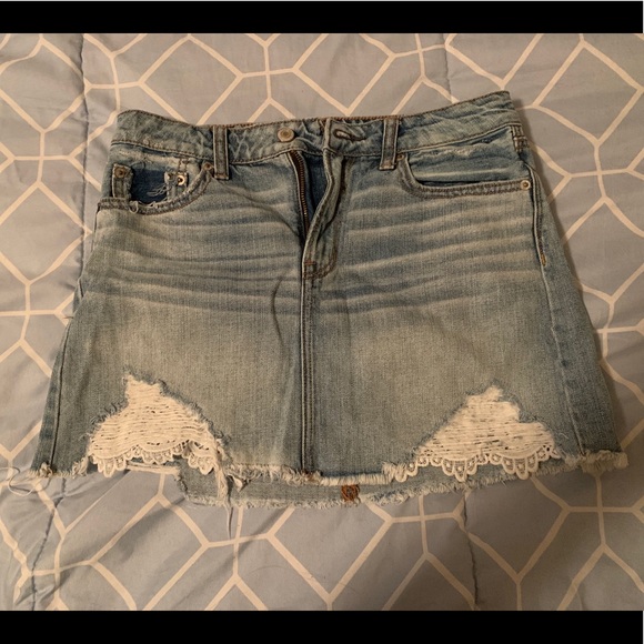 American Eagle Outfitters Dresses & Skirts - American Eagle Denim Skirt